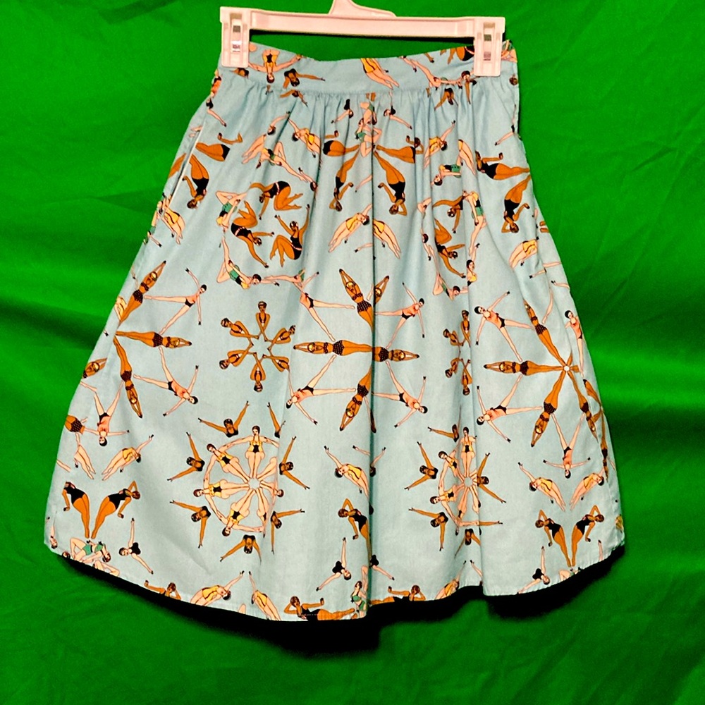 Modcloth  Synchronized Swimmers Skirt size XS